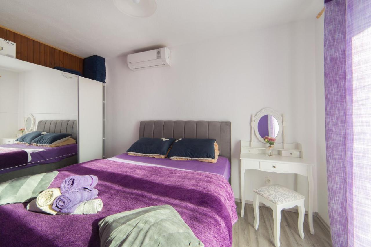 Apartment Caluna Podgora Esterno foto